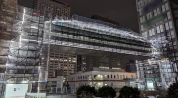 東京都新宿区　Tビル